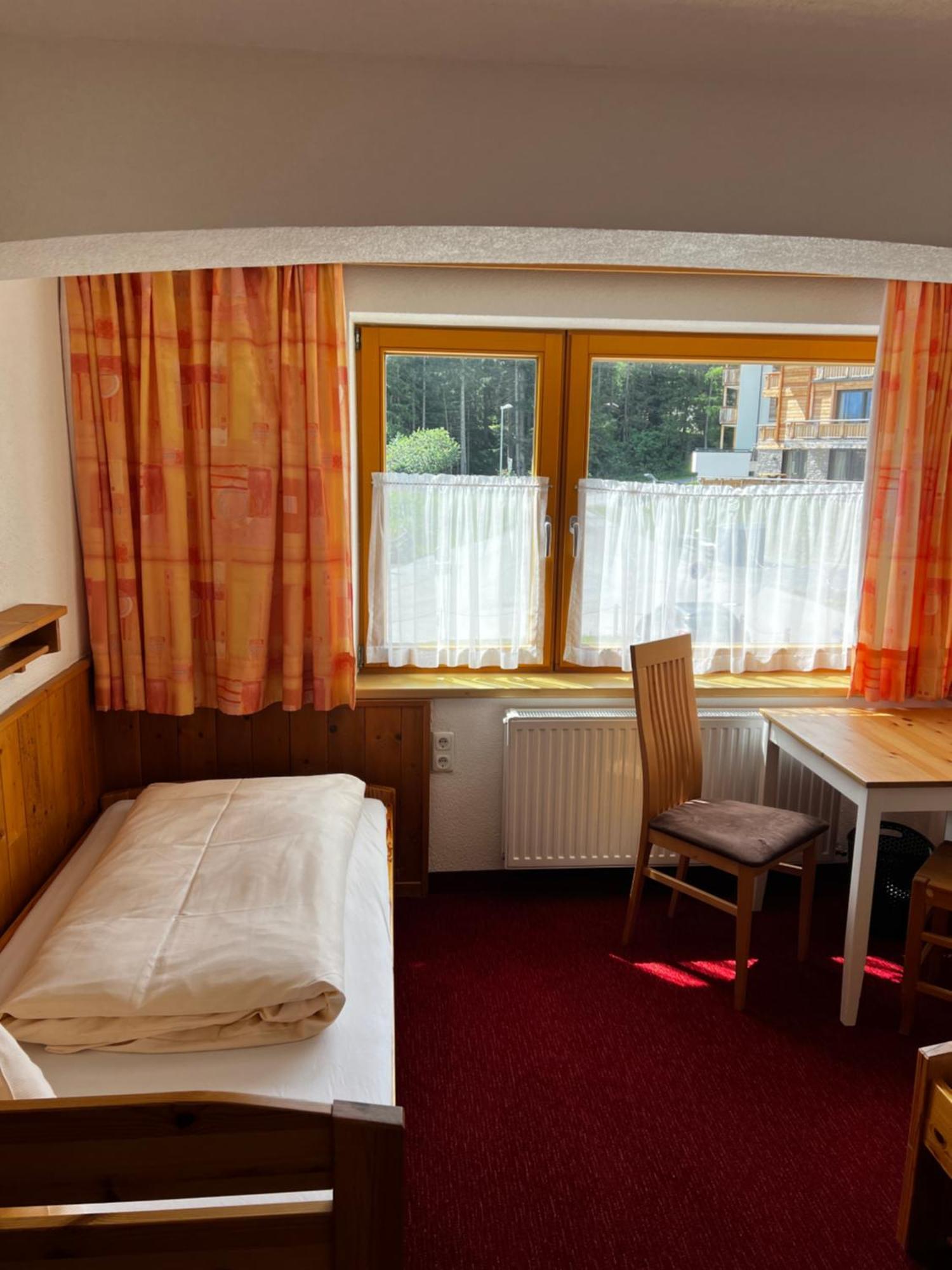 Haus Steissbach Appartement Sankt Anton am Arlberg Buitenkant foto