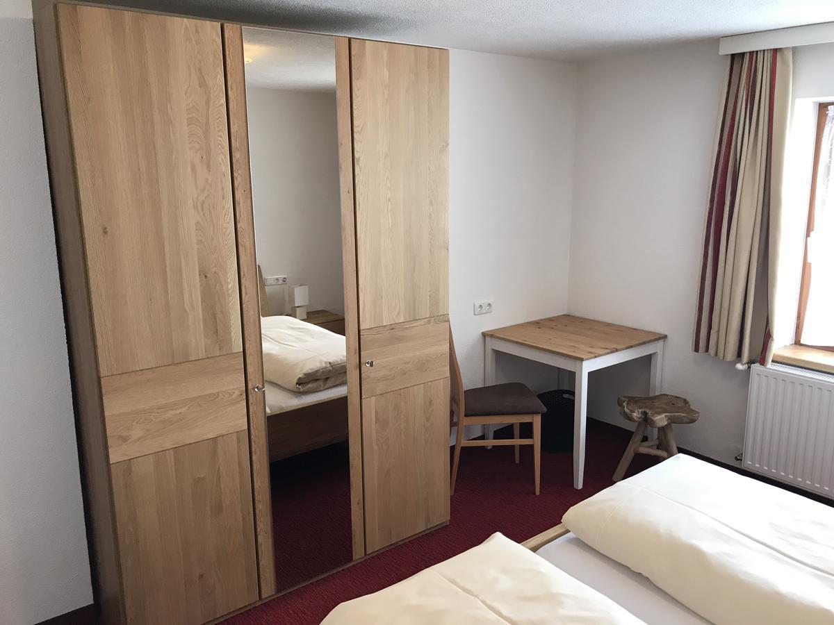 Haus Steissbach Appartement Sankt Anton am Arlberg Buitenkant foto