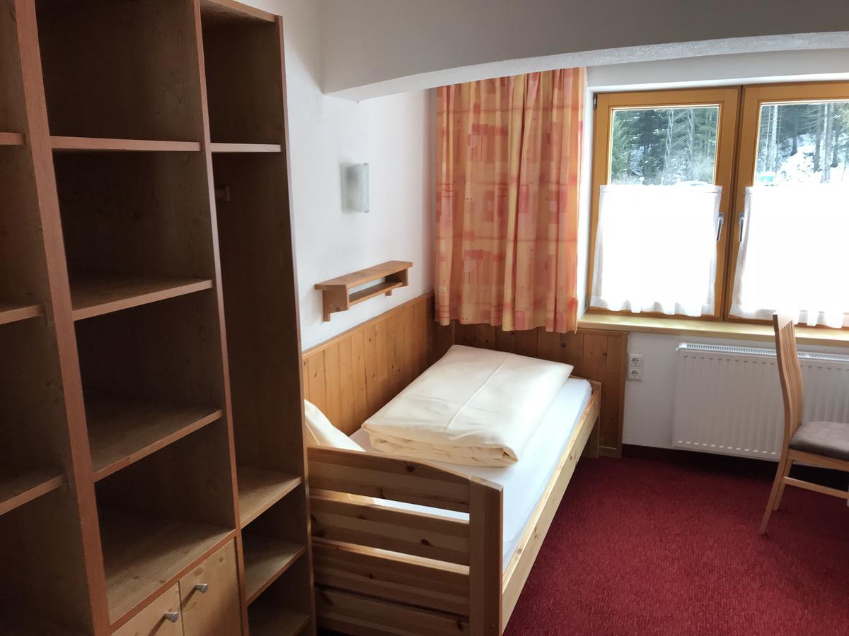 Haus Steissbach Appartement Sankt Anton am Arlberg Buitenkant foto