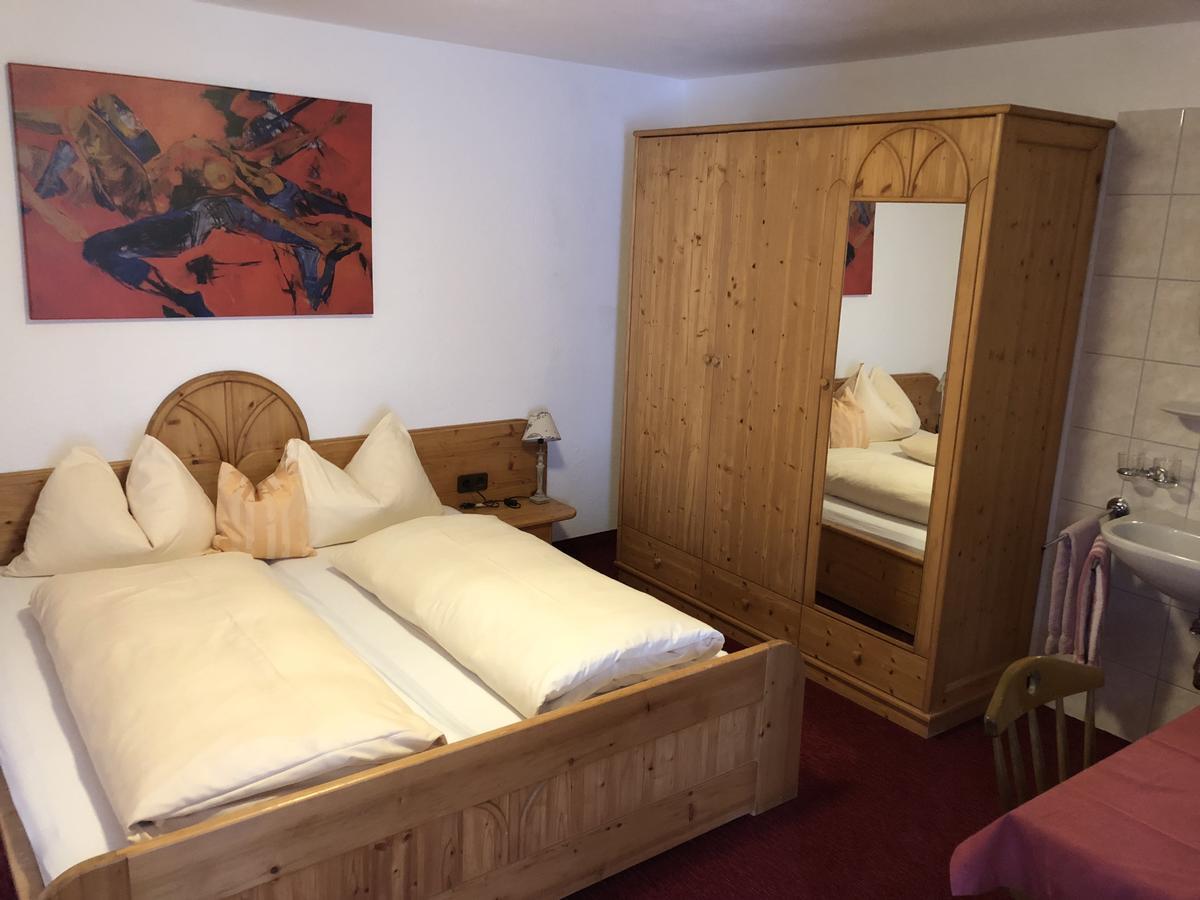 Haus Steissbach Appartement Sankt Anton am Arlberg Buitenkant foto